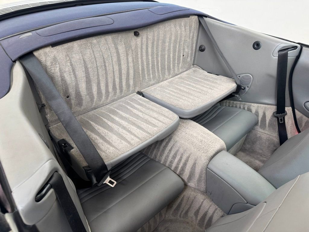 Used 2003 Porsche 911 Carrera image 43