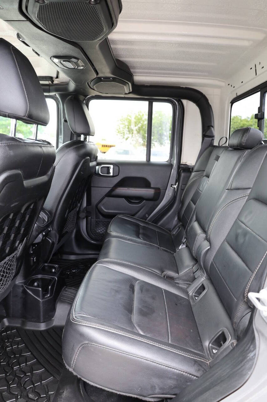 Used 2021 Jeep Gladiator Mojave AWD/4WD image 17