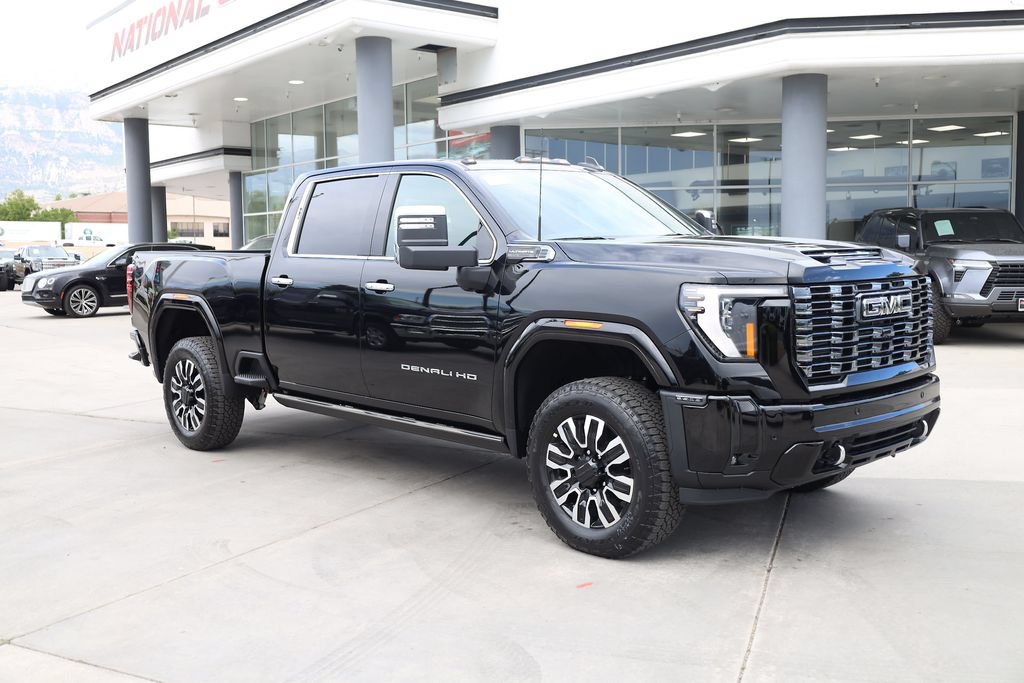 New 2026 GMC Sierra 3500 Denali Ultimate AWD/4WD image 8