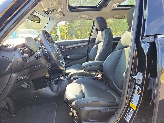 Used 2024 MINI Cooper S image 13