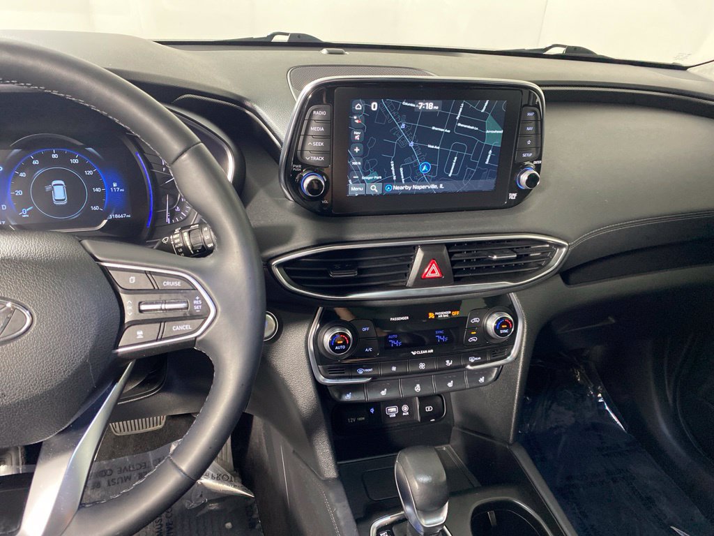 Used 2020 Hyundai Santa Fe Limited AWD/4WD image 16