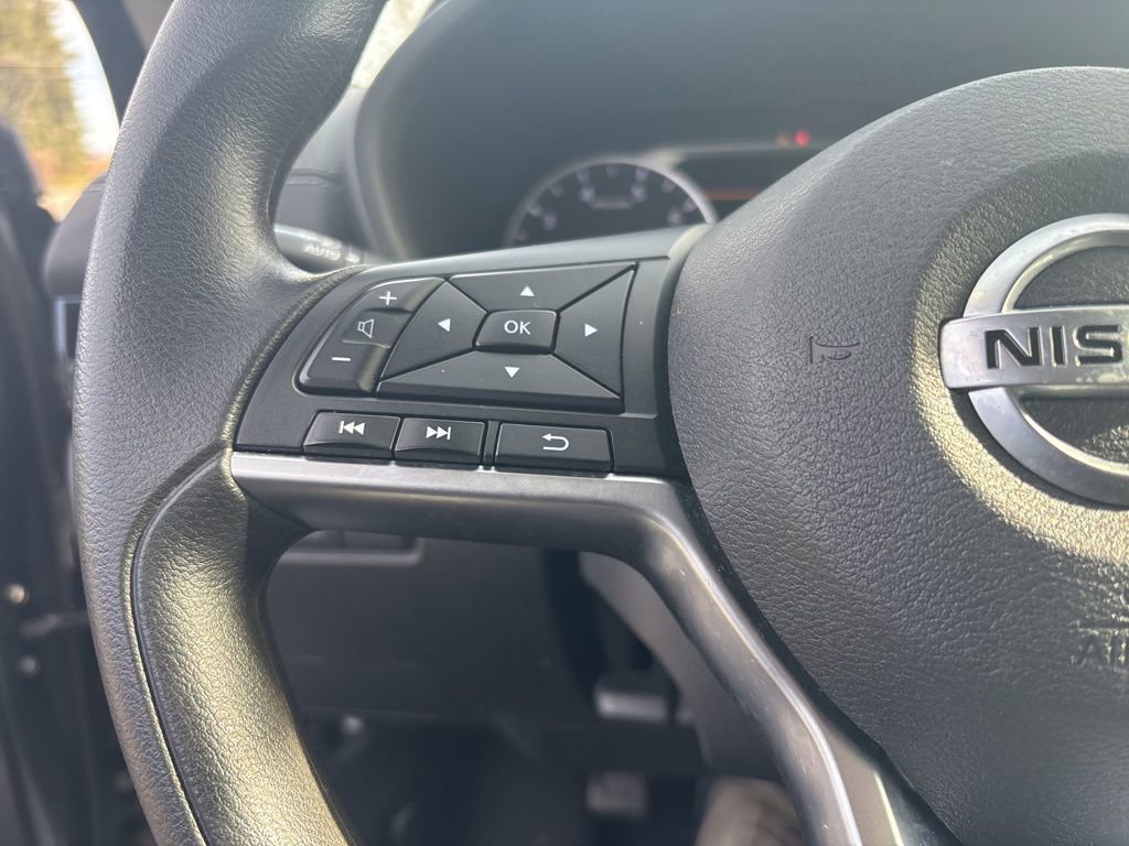 Used 2023 Nissan Sentra SV FWD image 19