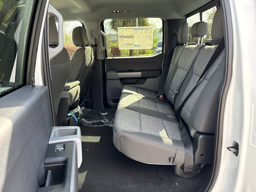 New 2026 Ford F250 XL w/ STX Appearance Package AWD/4WD image 29