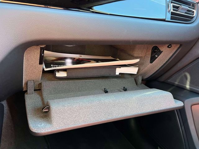 Used 2022 Porsche Macan S image 41