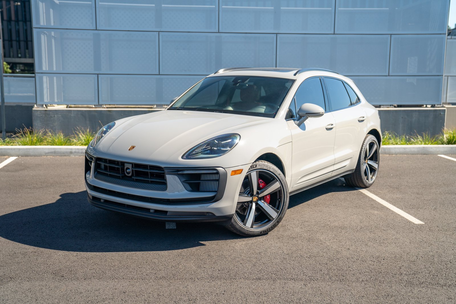 New 2026 Porsche Macan S AWD/4WD image 1