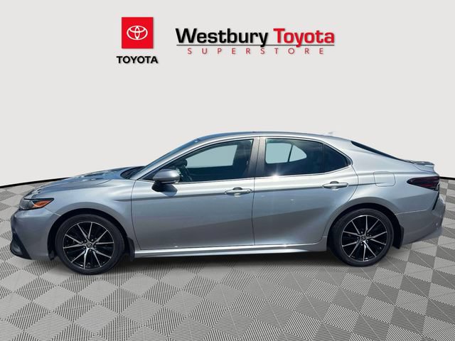 Certified 2024 Toyota Camry SE w/ Cold Weather Package AWD/4WD image 7