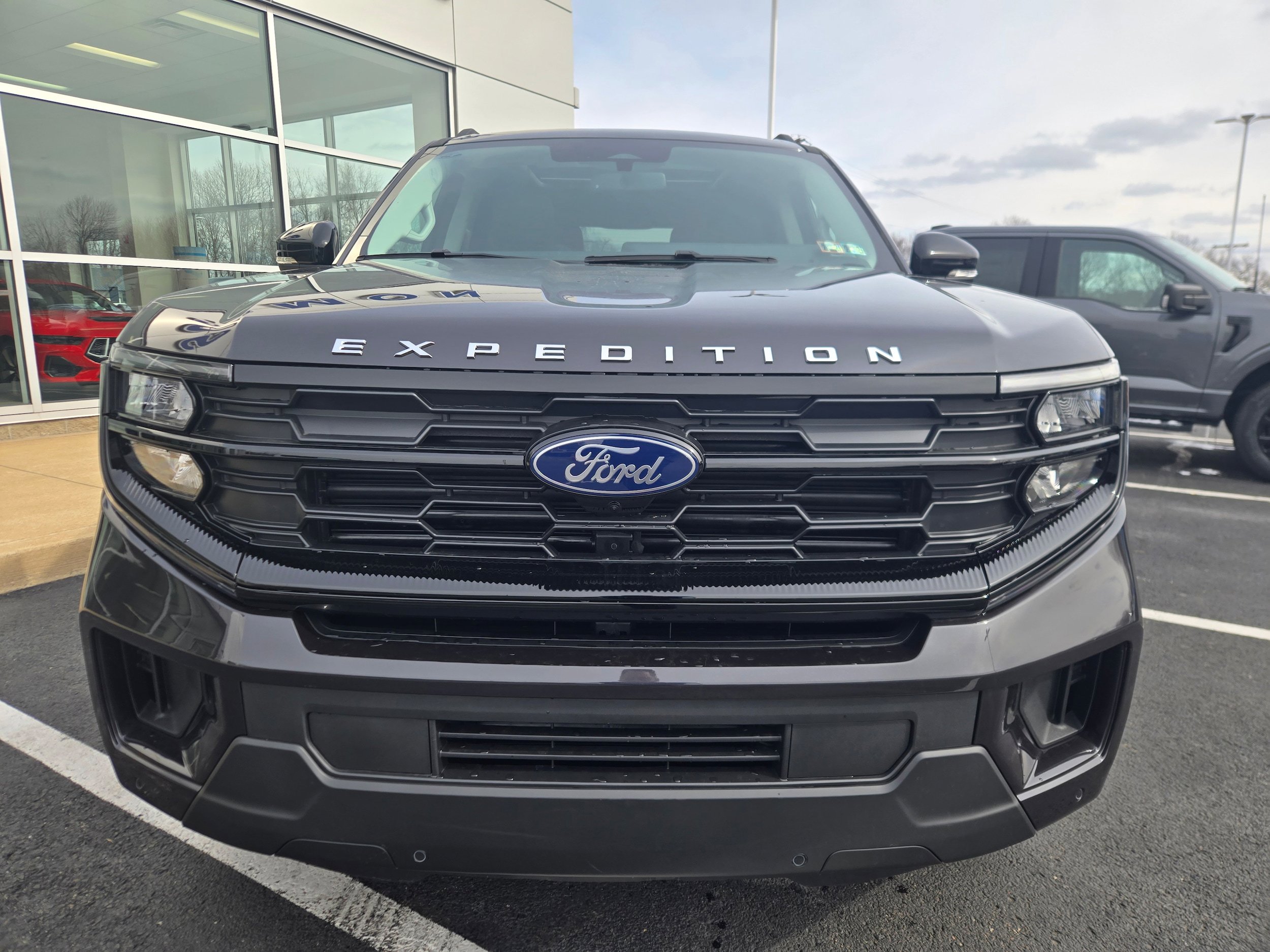 New 2026 Ford Expedition Active AWD/4WD image 2