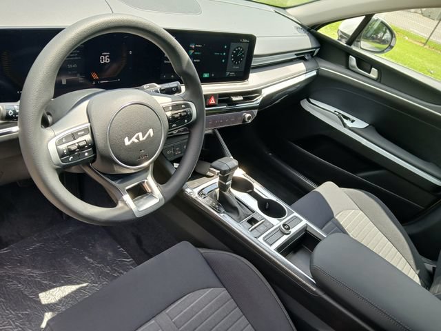 New 2026 Kia K5 LXS FWD image 36