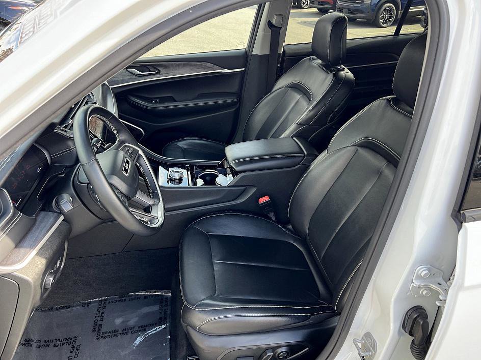 Used 2021 Jeep Grand Cherokee L Limited image 14