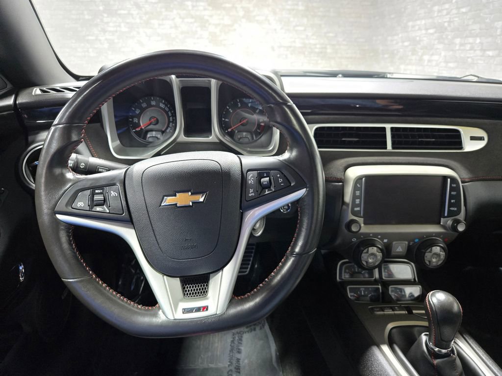Used 2014 Chevrolet Camaro ZL1 RWD image 17