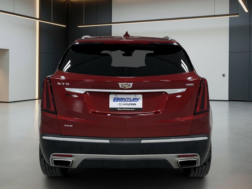 Used 2024 Cadillac XT5 Premium Luxury image 5