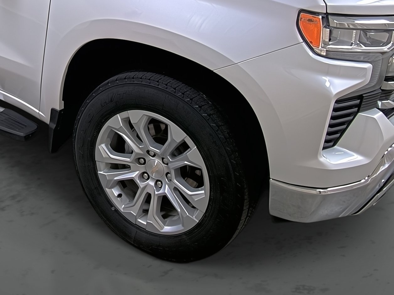 Certified 2024 Chevrolet Silverado 1500 LTZ w/ Z71 Off-Road Package AWD/4WD image 14