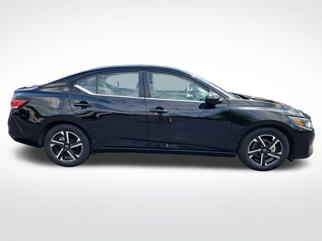 Used 2024 Nissan Sentra SV FWD image 6