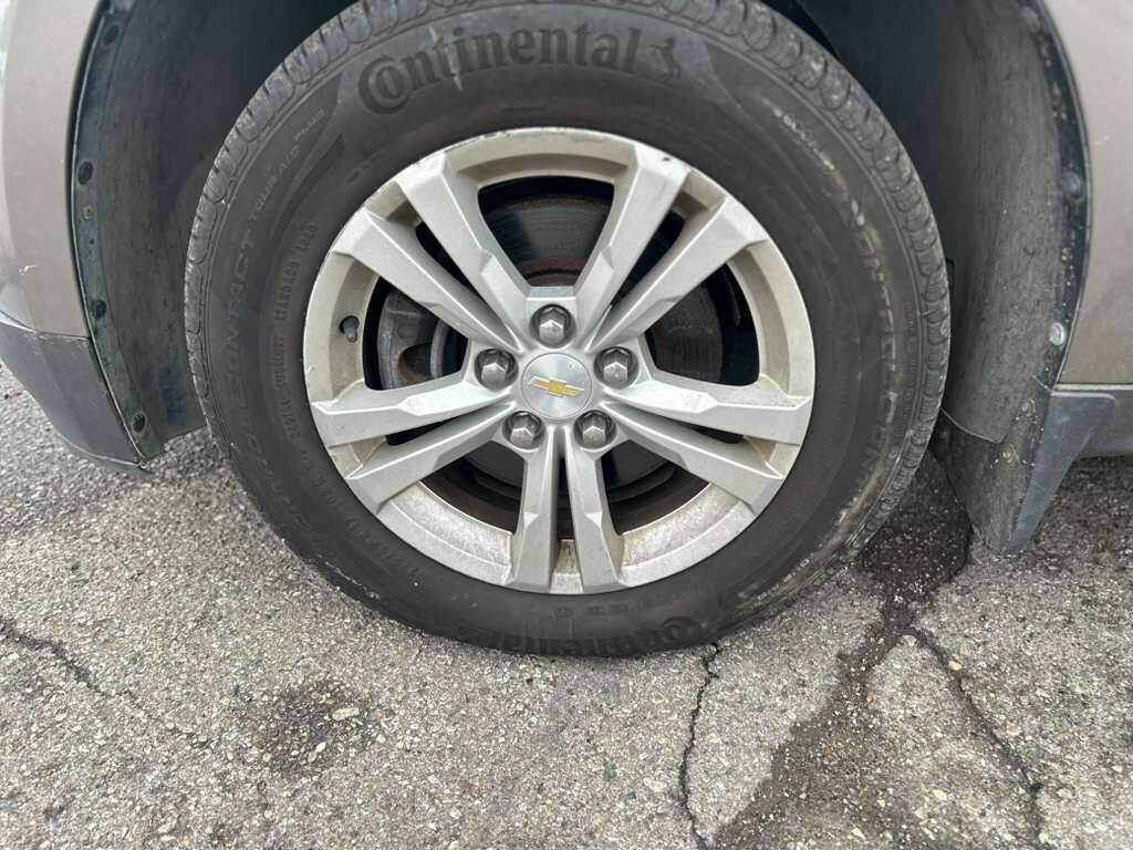 Used 2012 Chevrolet Equinox LT w/ LPO, Protection Package FWD image 9