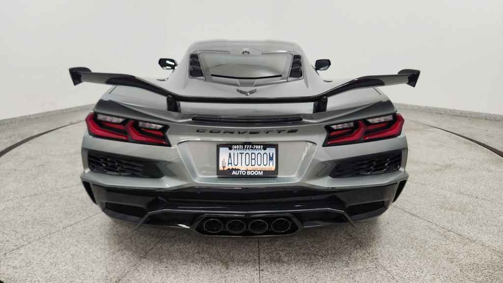 Used 2023 Chevrolet Corvette Z06 w/ Z07 Performance Package RWD image 20