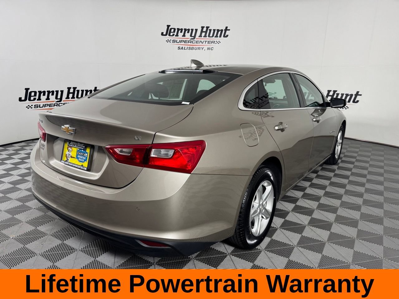 Used 2024 Chevrolet Malibu LT FWD image 7