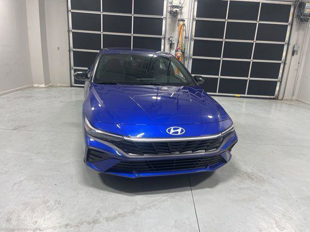 New 2026 Hyundai Elantra Sport image 2