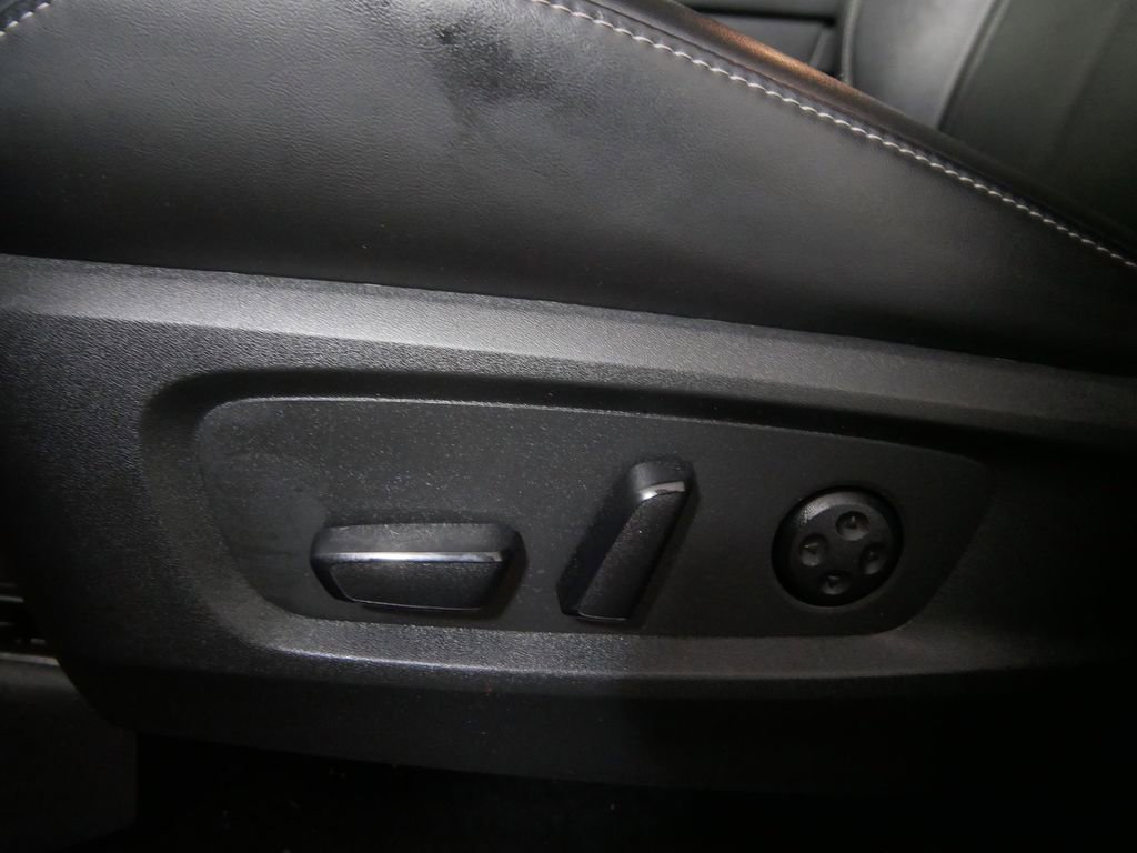 Used 2025 INFINITI QX60 Luxe image 13