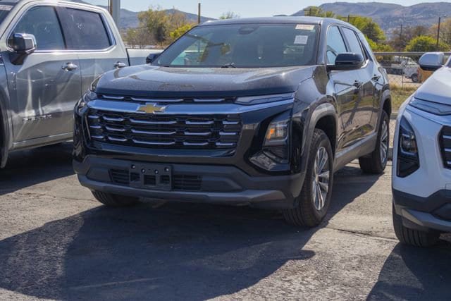 Used 2025 Chevrolet Equinox LT AWD/4WD image 5