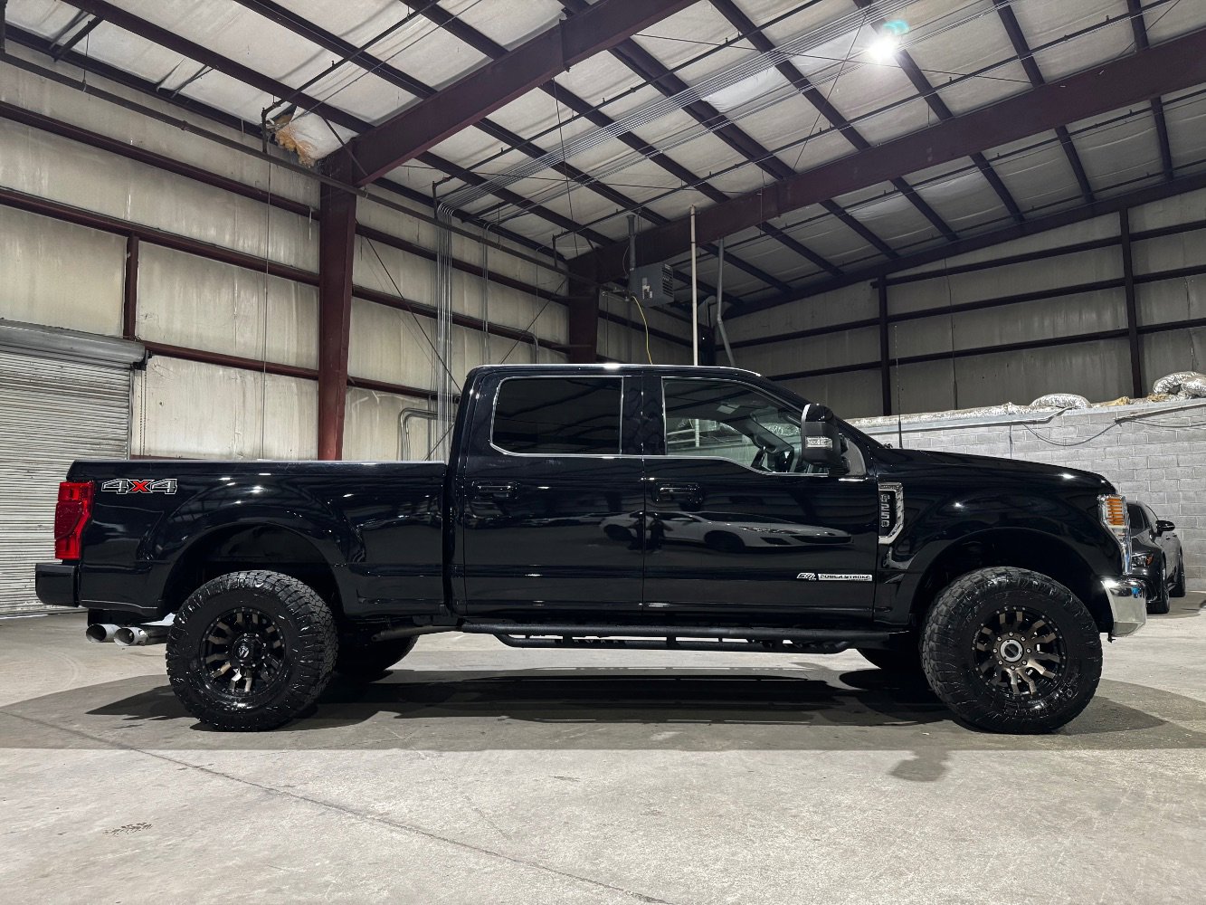 Used 2022 Ford F250 Lariat w/ Lariat Ultimate Package image 4