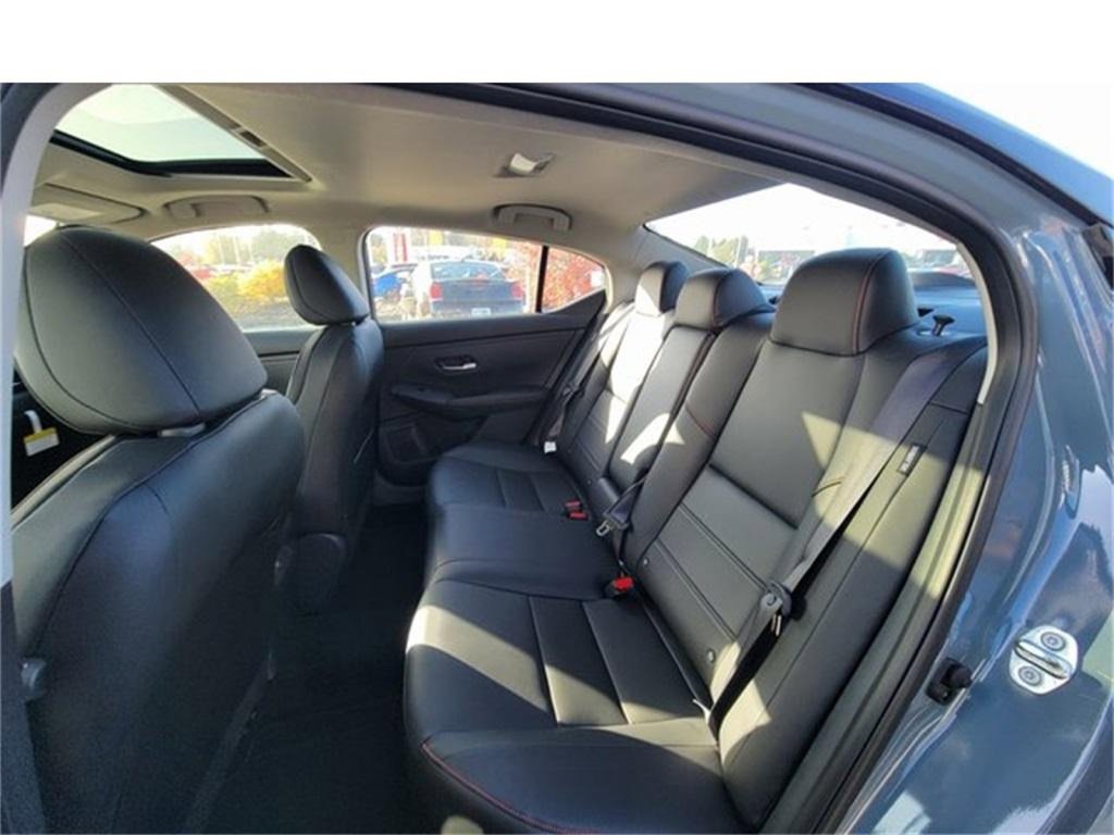New 2025 Nissan Sentra SR w/ SR Premium Package image 16