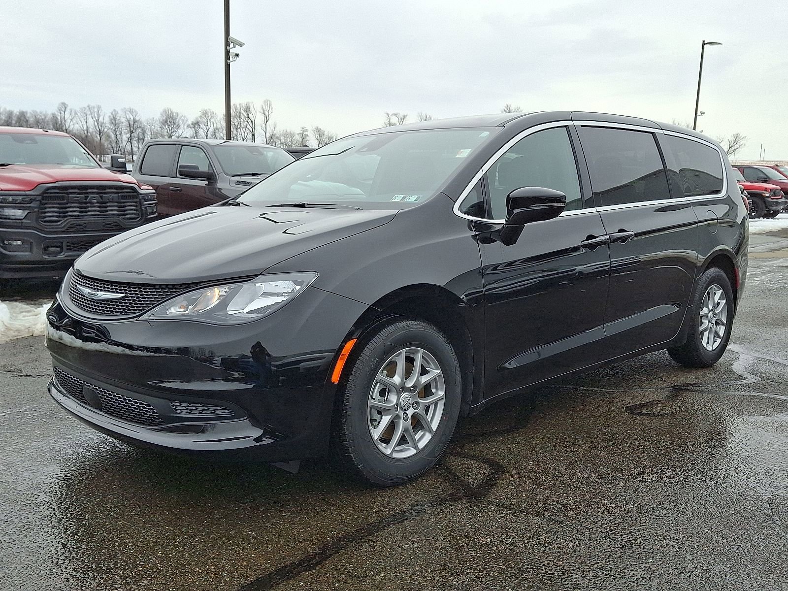 New 2026 Chrysler Voyager LX FWD image 2