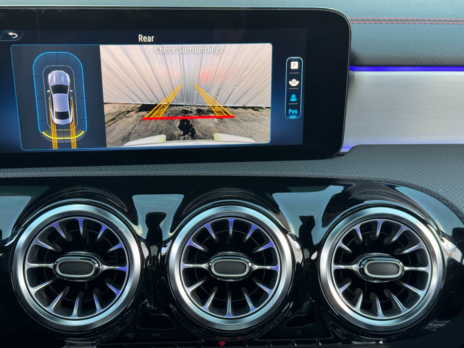 Used 2024 Mercedes-Benz CLA 250 4MATIC image 31