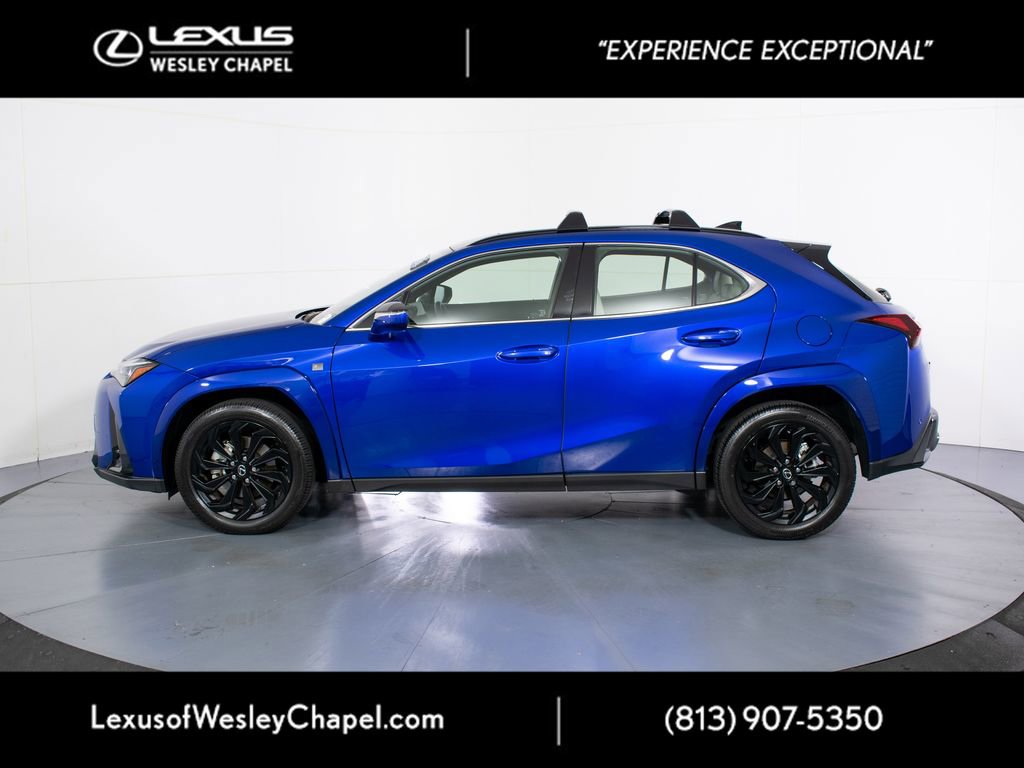 Used 2025 Lexus UX 300h FWD image 10