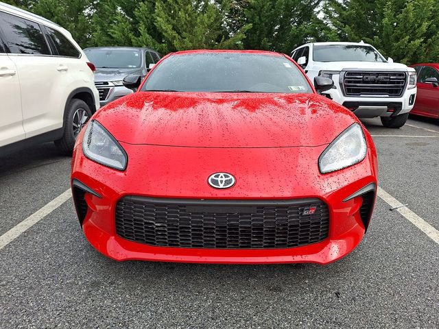 Certified 2025 Toyota GR86 Premium RWD image 2