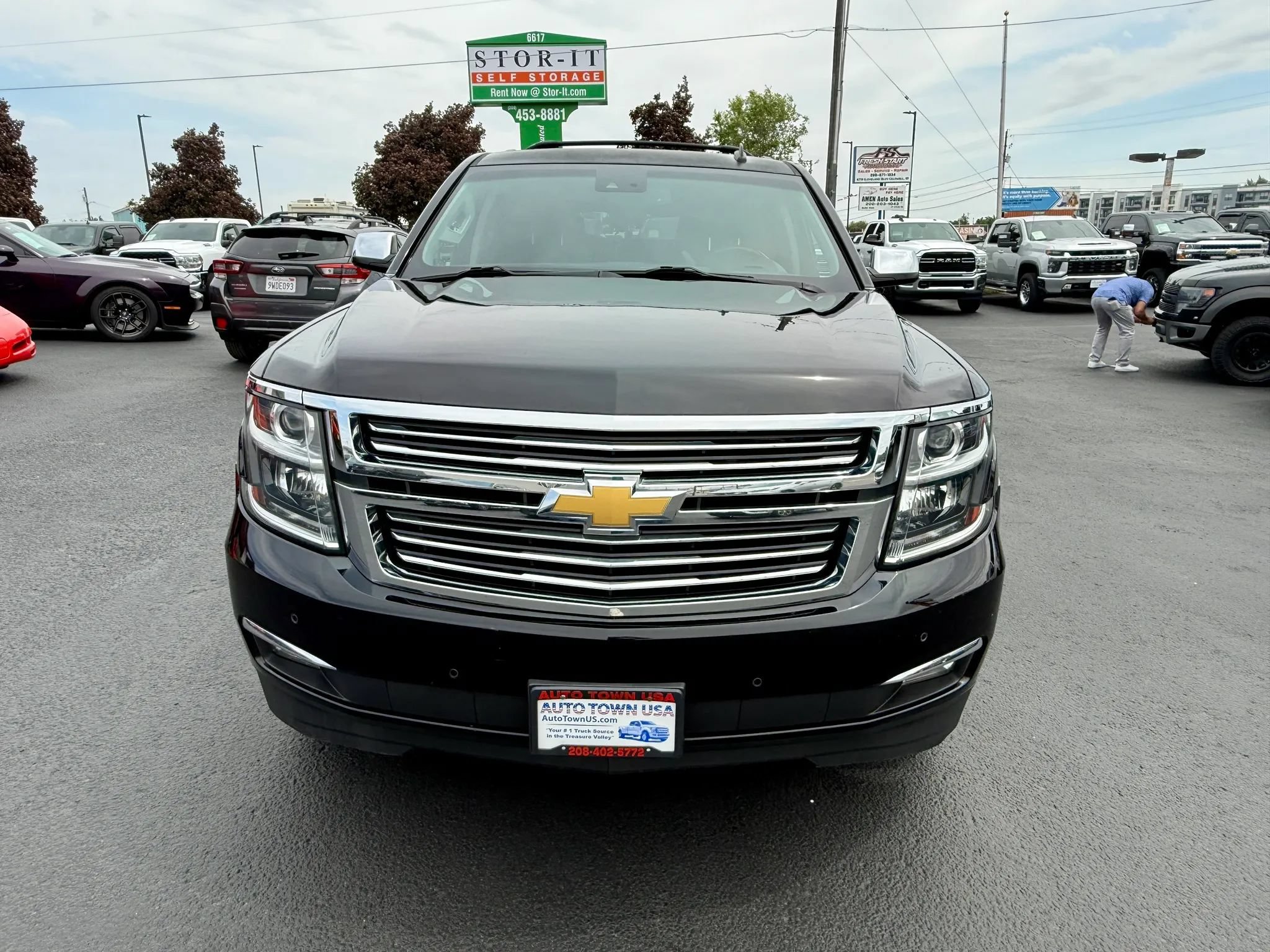 Used 2015 Chevrolet Suburban LTZ w/ Max Trailering Package AWD/4WD image 8