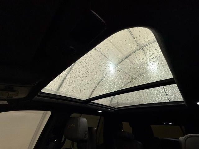 Used 2023 Chevrolet Tahoe High Country w/ Advanced Technology Package image 47