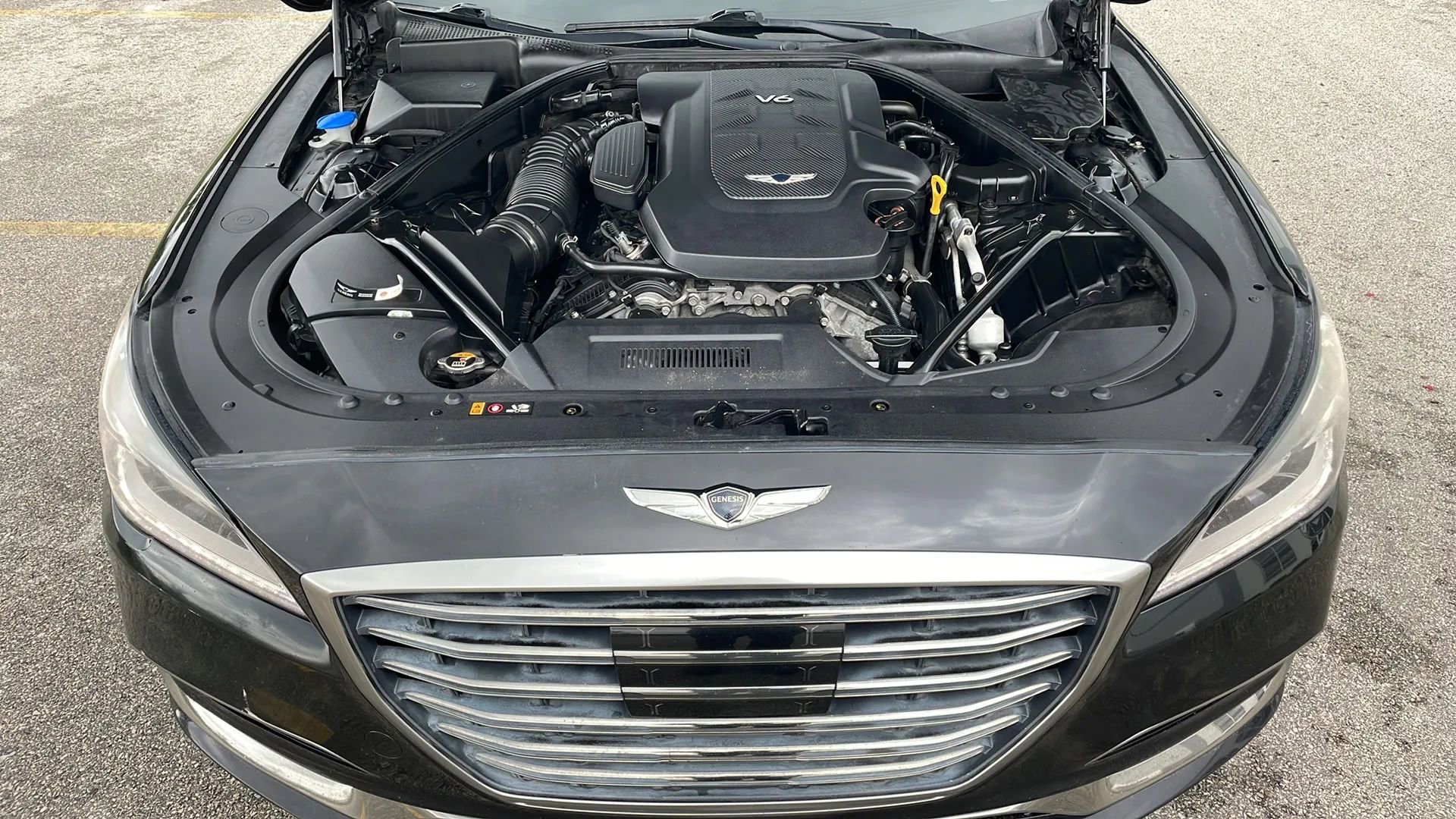 Used 2018 Genesis G80 3.8 RWD image 33