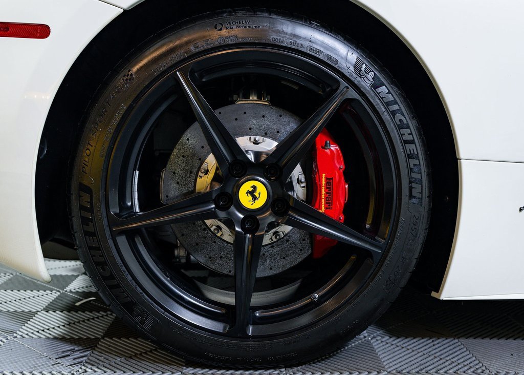 Used 2012 Ferrari 458 Italia Coupe image 7