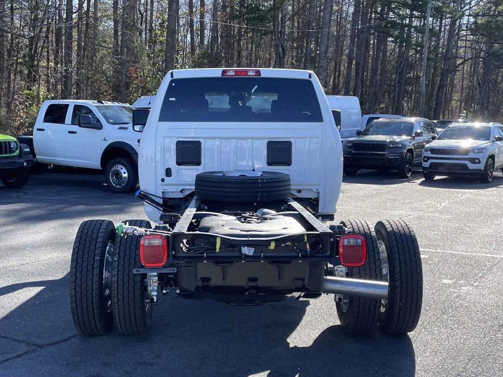 New 2026 RAM 4500 Tradesman w/ Chrome Appearance Group AWD/4WD image 7