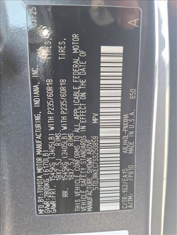 Used 2025 Toyota Sienna XLE w/ XLE Plus Package image 24