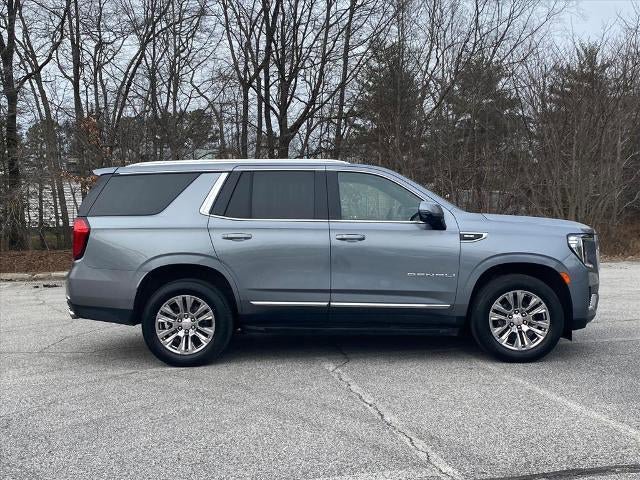 Used 2022 GMC Yukon Denali AWD/4WD image 2