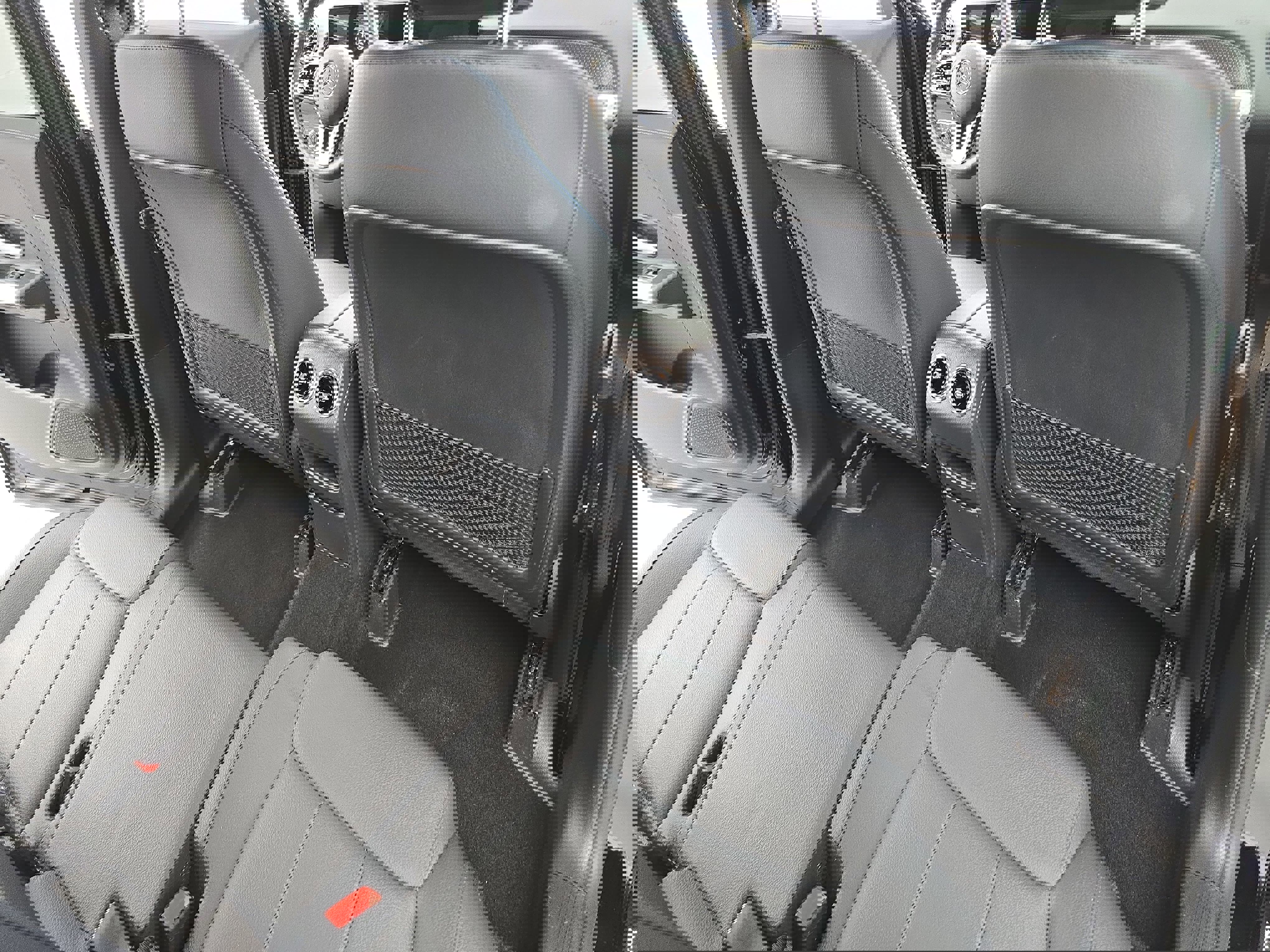 Certified 2022 Mercedes-Benz GLB 250 4MATIC image 11