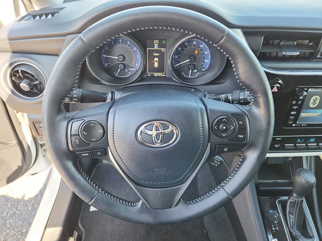 Used 2018 Toyota Corolla iM w/ Carpet Mat Package (TMS) FWD image 17