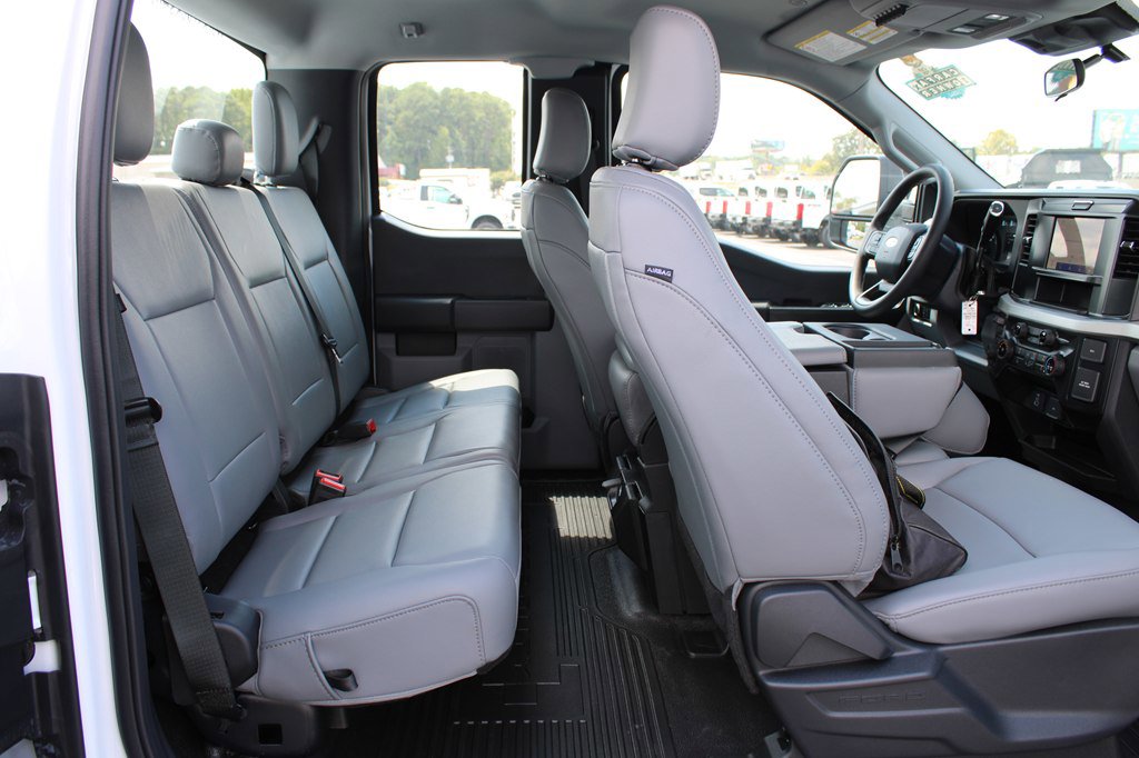 Used 2025 Ford F250 XLT image 16