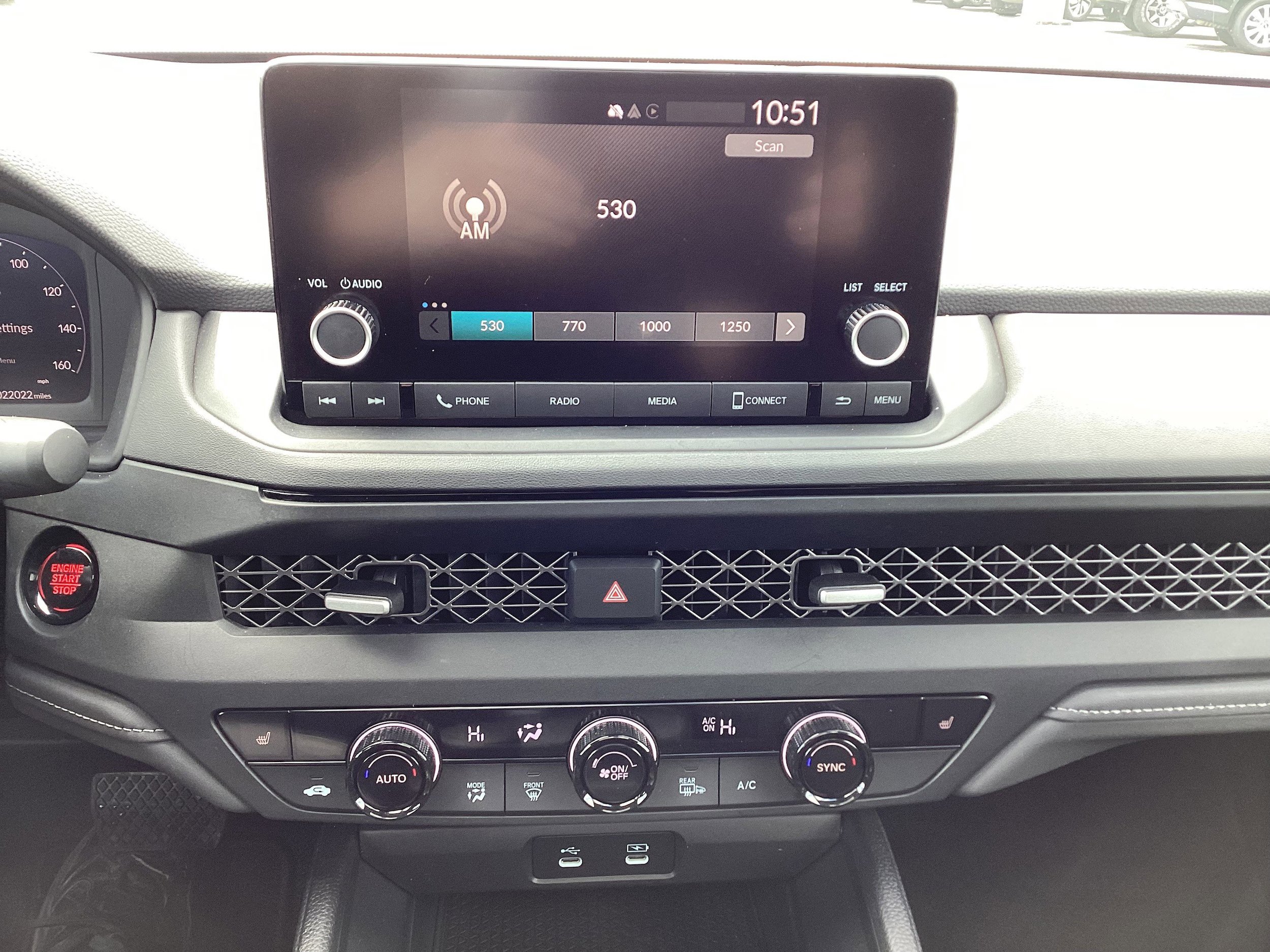 Used 2024 Honda Accord EX image 18