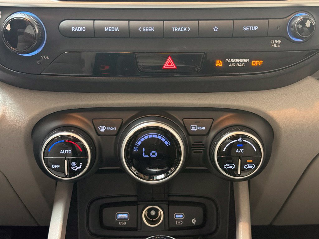 Certified 2026 Hyundai Venue SEL FWD image 16