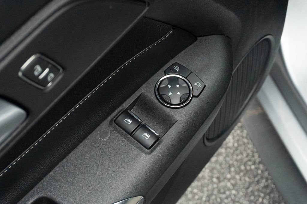 Used 2022 Ford Mustang Coupe RWD image 14