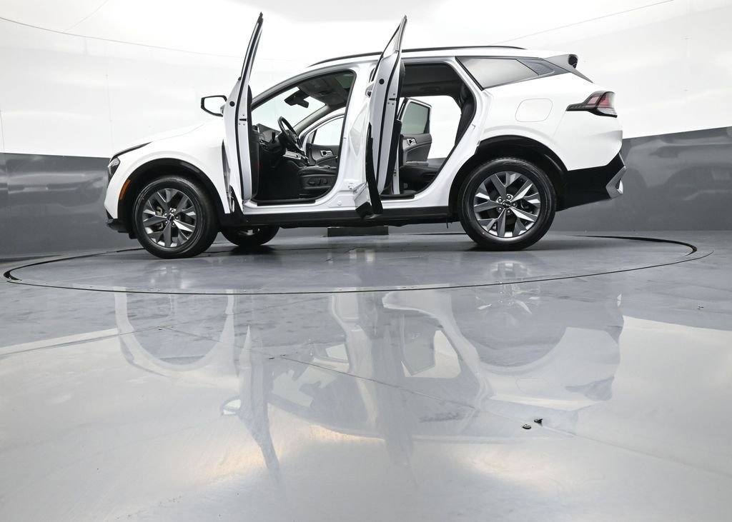 Certified 2023 Kia Sportage SX AWD/4WD image 50