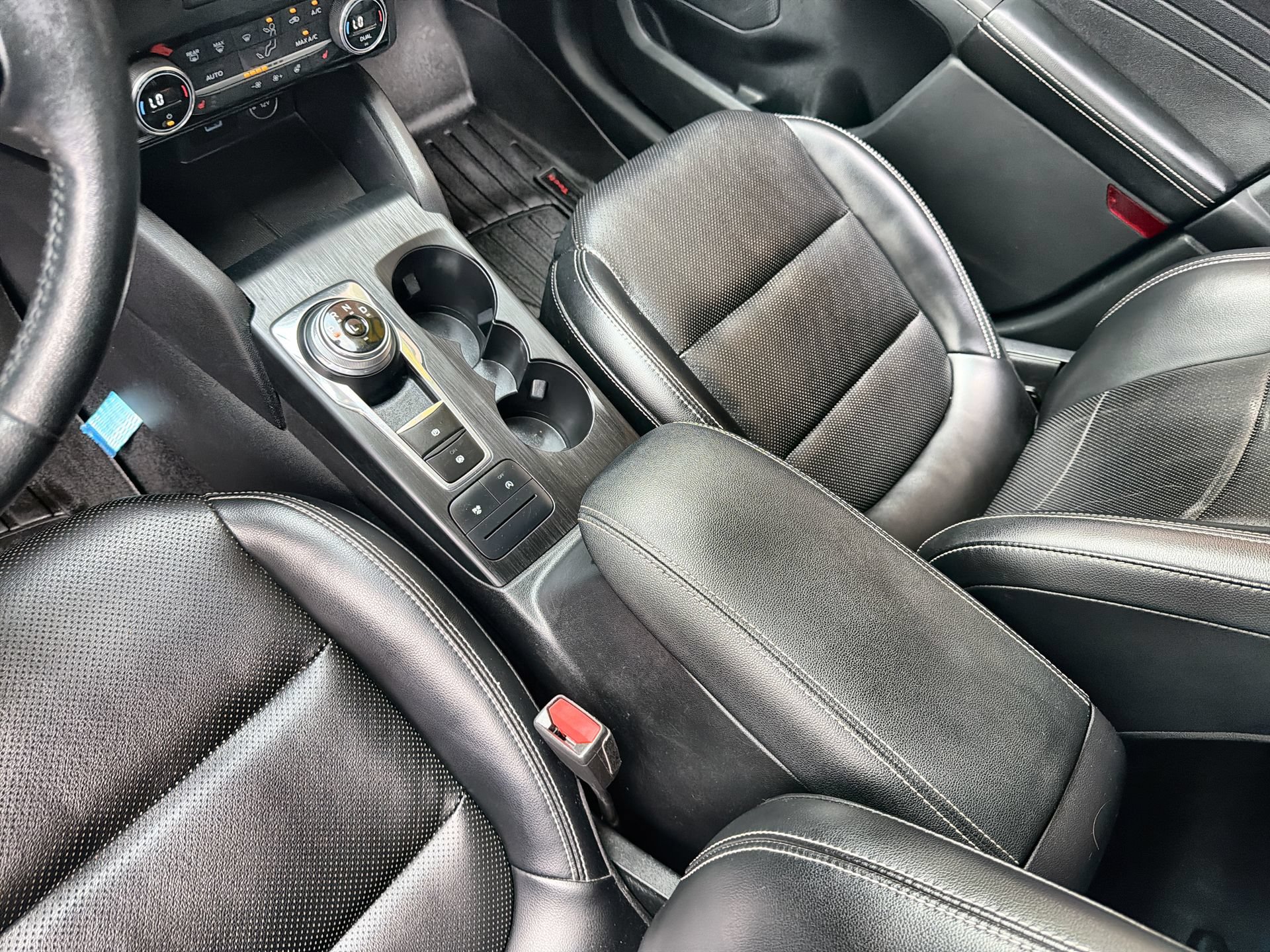 Certified 2021 Ford Escape SEL AWD/4WD image 21