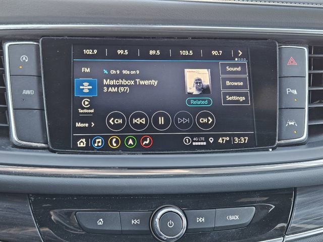 Used 2024 Buick Enclave Premium image 16