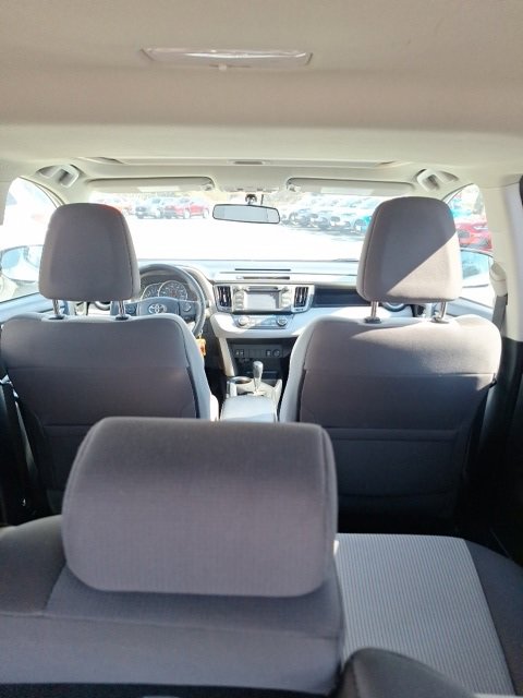 Used 2015 Toyota RAV4 XLE image 7