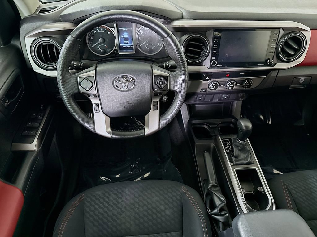 Certified 2023 Toyota Tacoma SR5 w/ SR5 Appearance Package RWD image 4