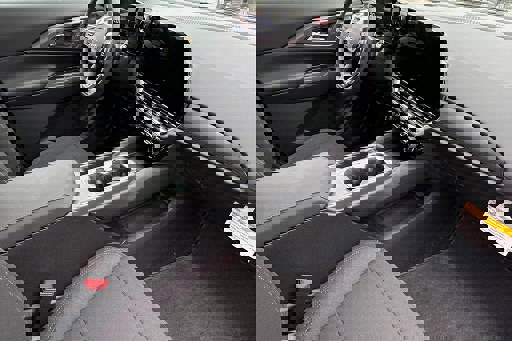 New 2026 Chevrolet Equinox EV LT w/ LPO, Blackout Package image 16