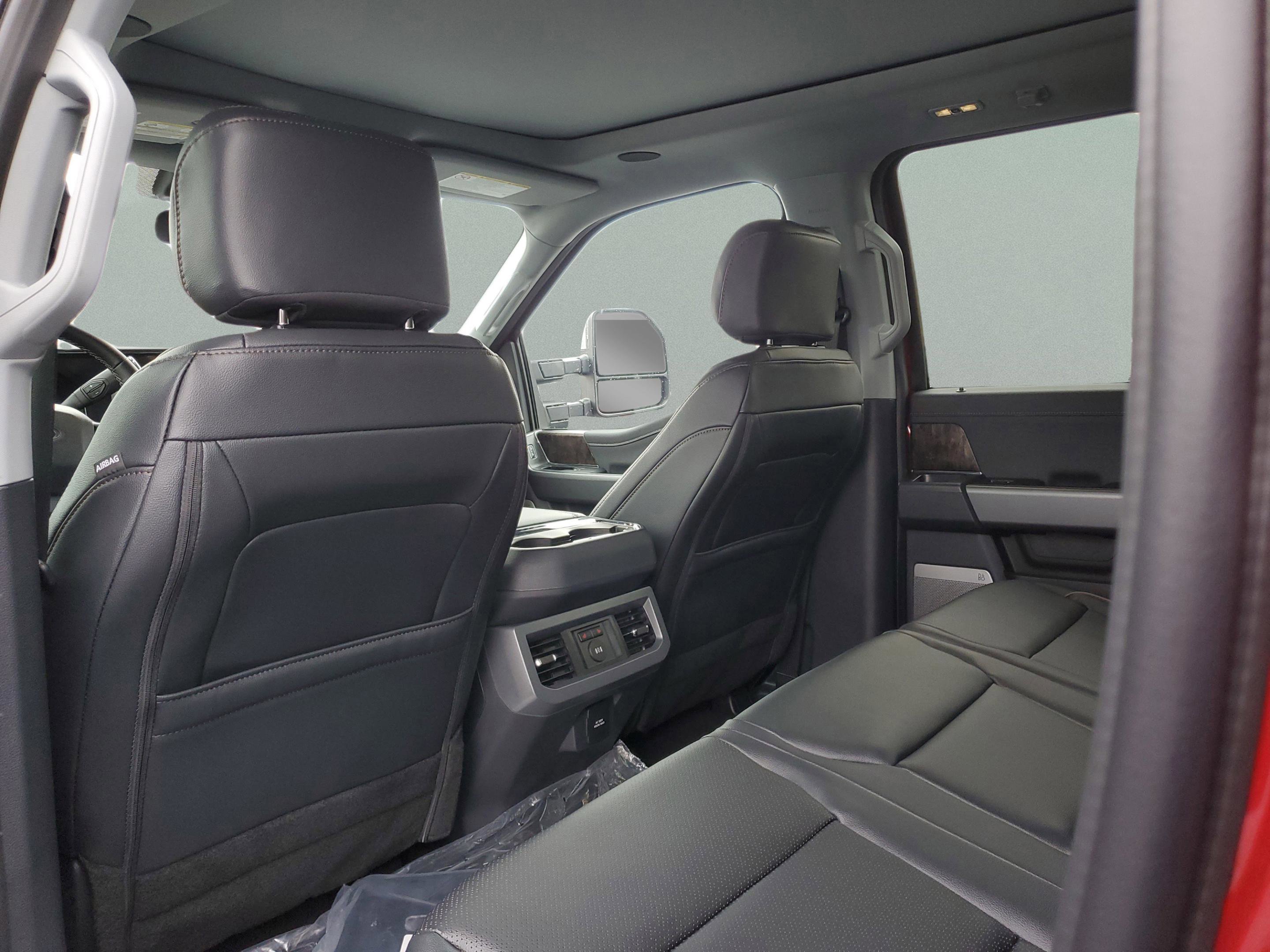 New 2026 Ford F250 Lariat w/ Lariat Ultimate Package image 6