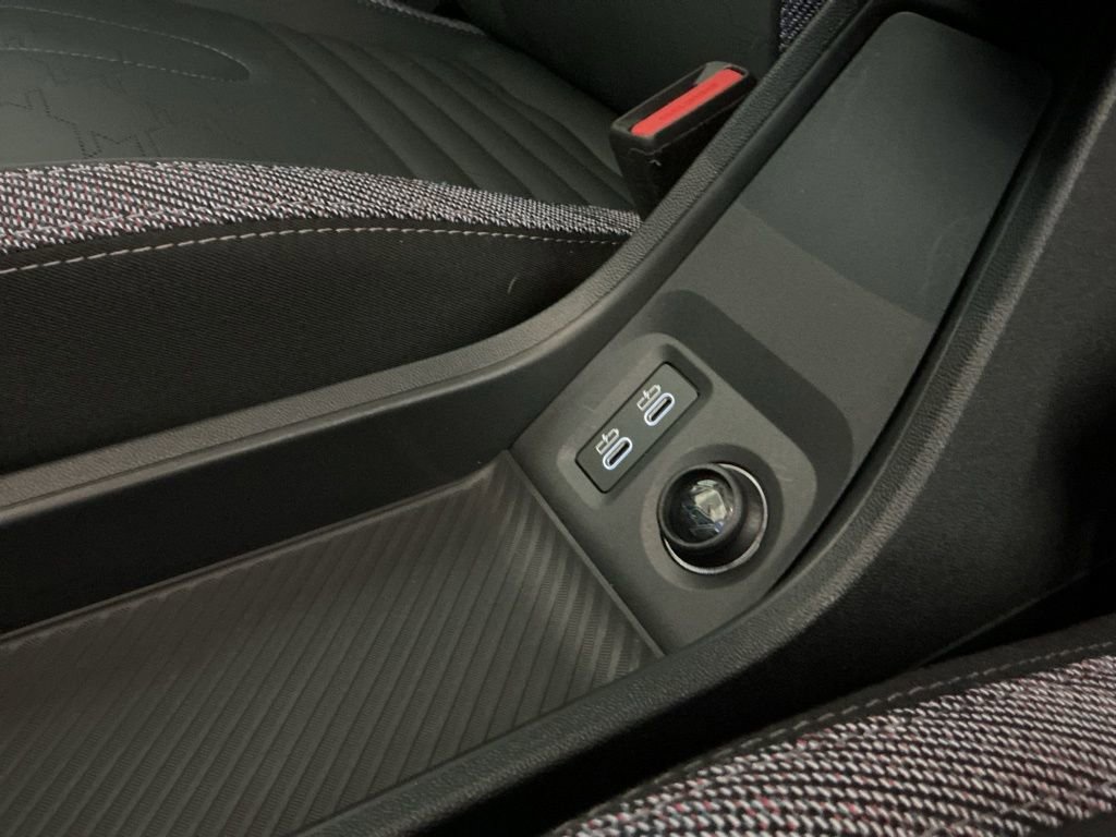 Certified 2025 MINI Cooper S FWD image 12
